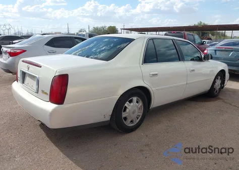 2004 Cadillac Deville Standard z USA, uszkodzony, nr VIN 1G6KD54Y44U133968